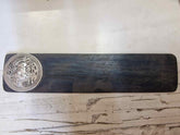 Punto de libro, marcador de madera con placa de alpaca